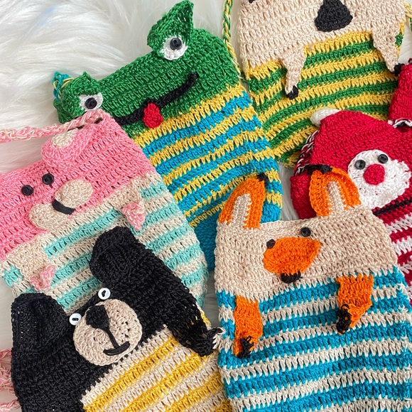 Fun Animal Crochet Crossbody Bags - Picture 1 of 4